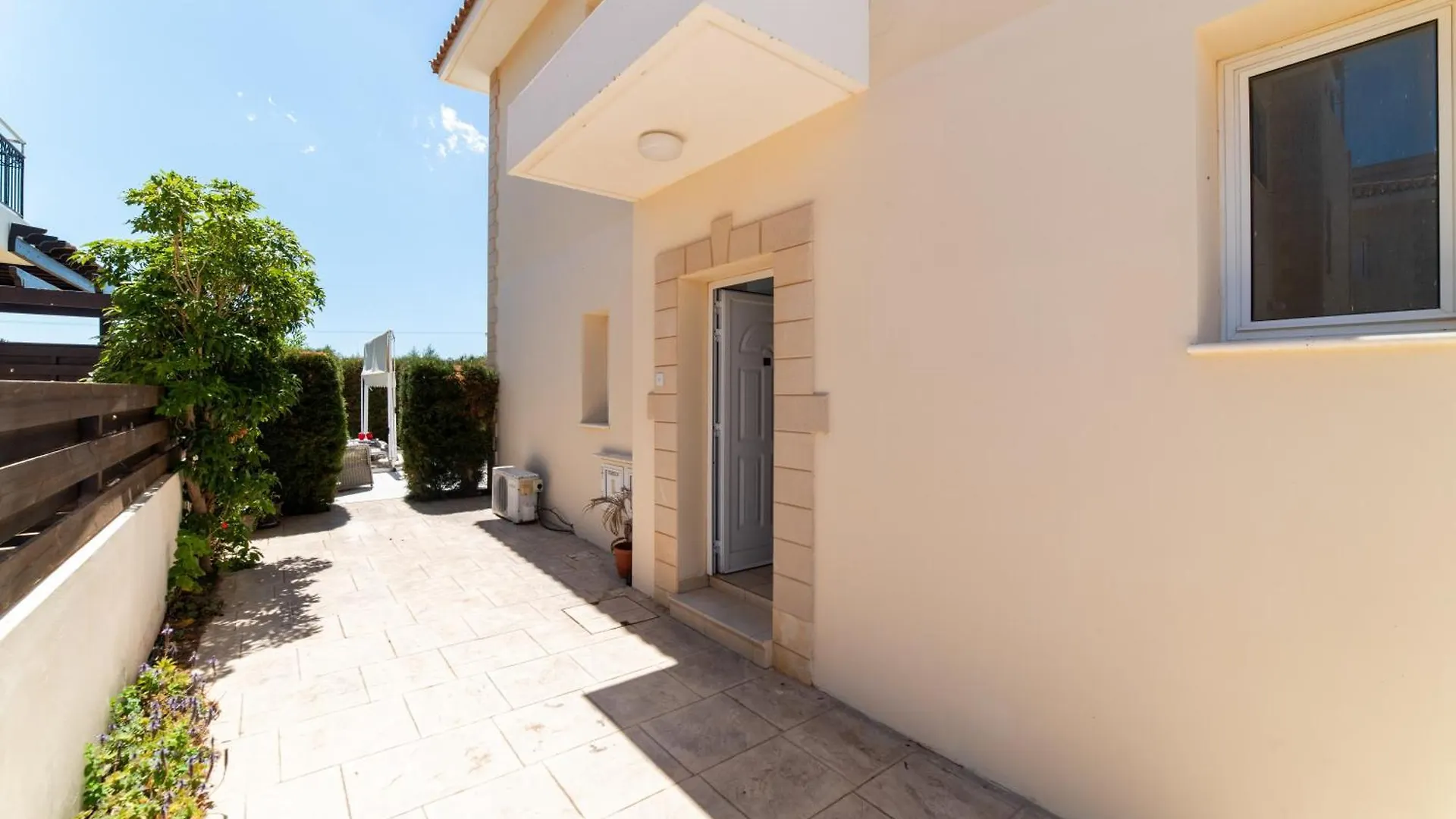 Laoura Villa Protaras