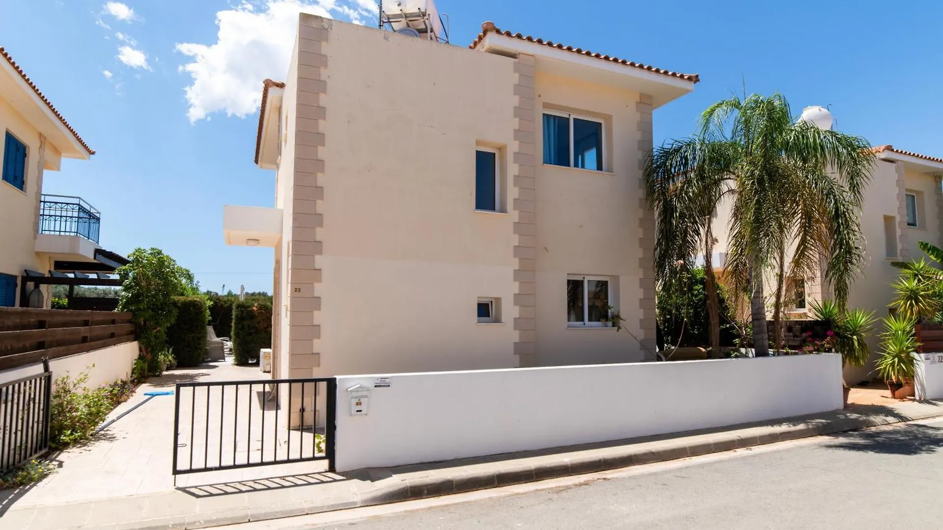 Laoura Villa Protaras