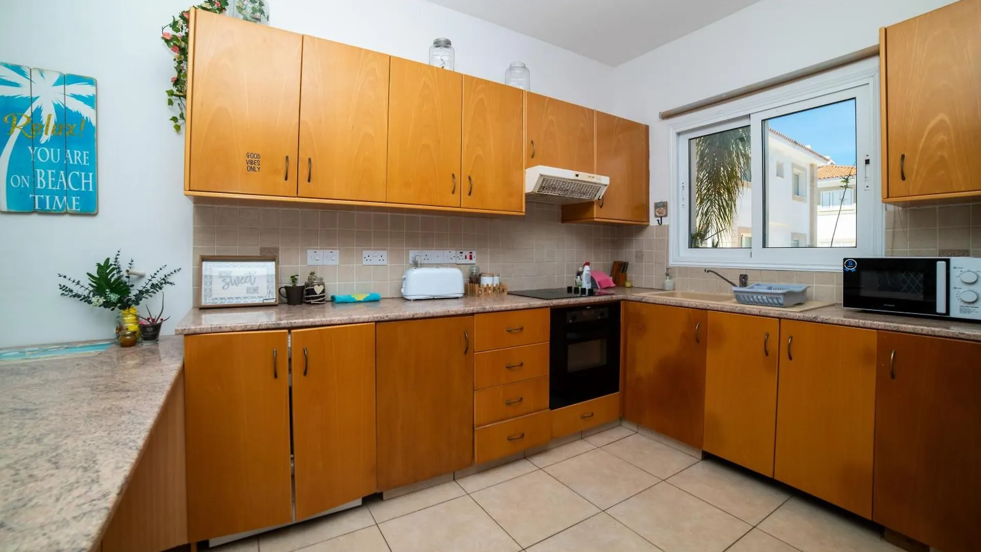 Laoura Villa Protaras Kıbrıs